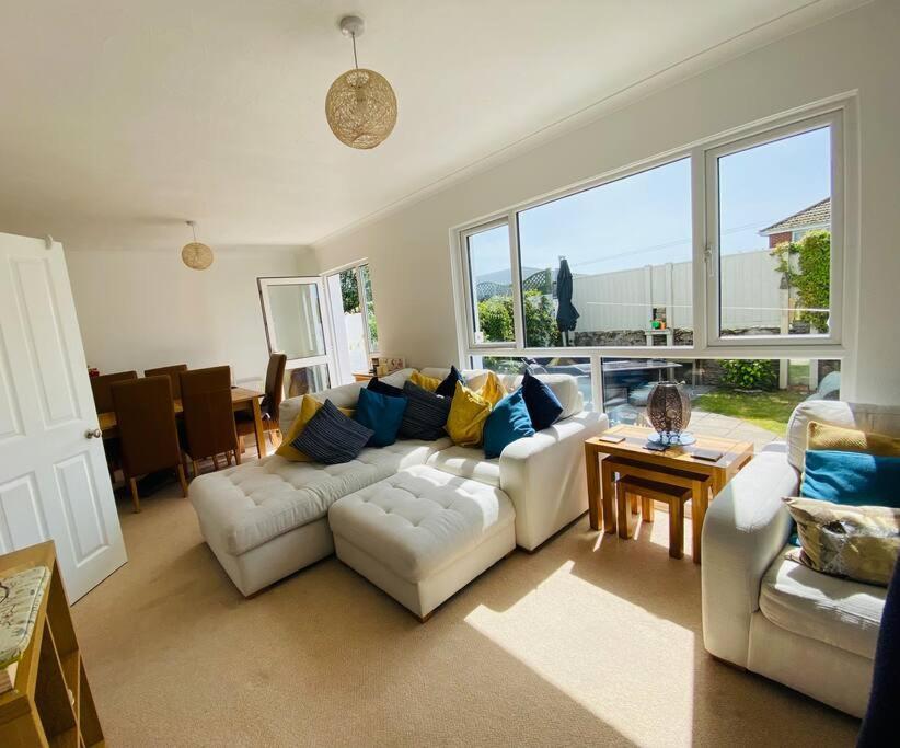A Peaceful Holiday Home By The Sea Brixham Eksteriør billede