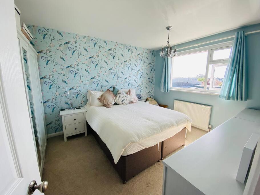 A Peaceful Holiday Home By The Sea Brixham Eksteriør billede